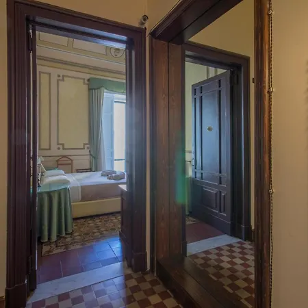 Etnea 668 Guest house 3*